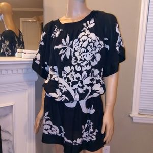 White/black throw over comfy dress